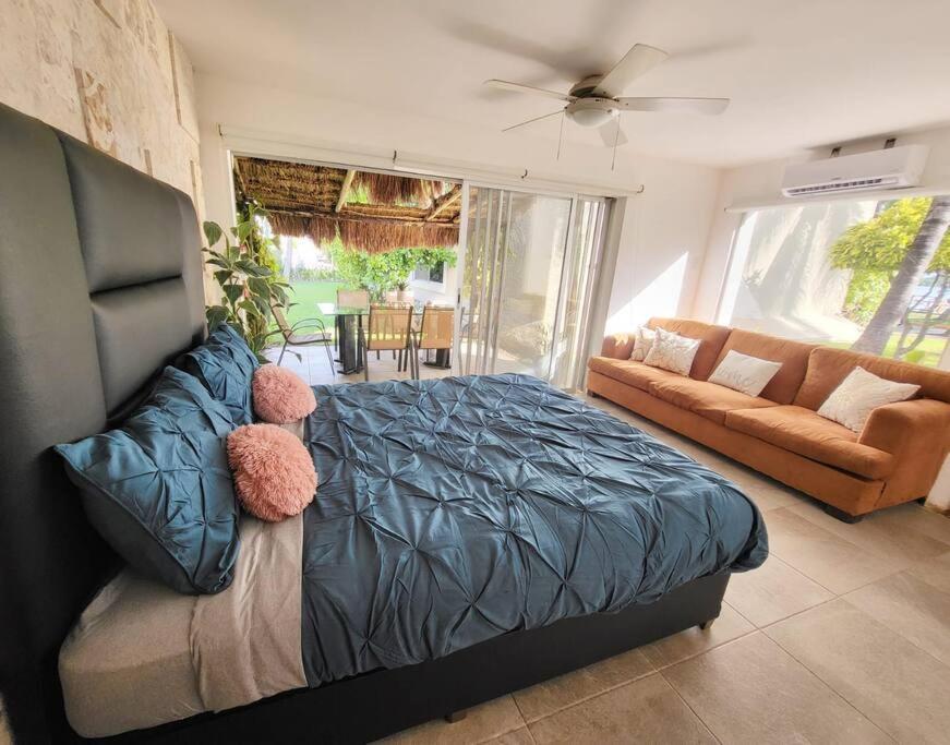 3 Rooms House At Side Of The Lagoon Cancun Exterior photo